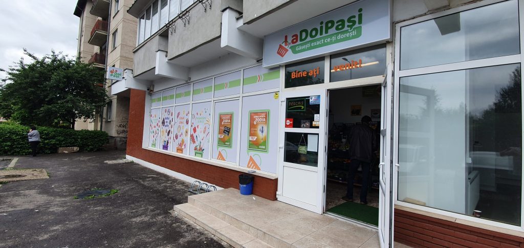 la doi pasi autogara